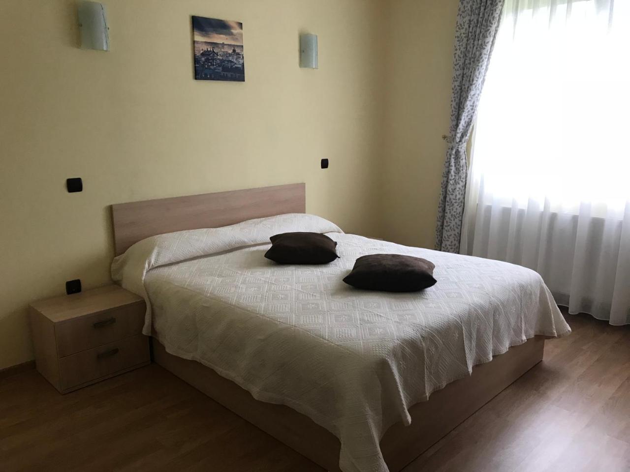 Pensiunea Granada 코바스나 외부 사진